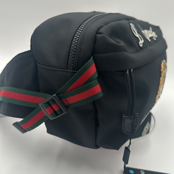 Gucci Embroidered Tiger Waste Bag Like New - Picture 6 of 12